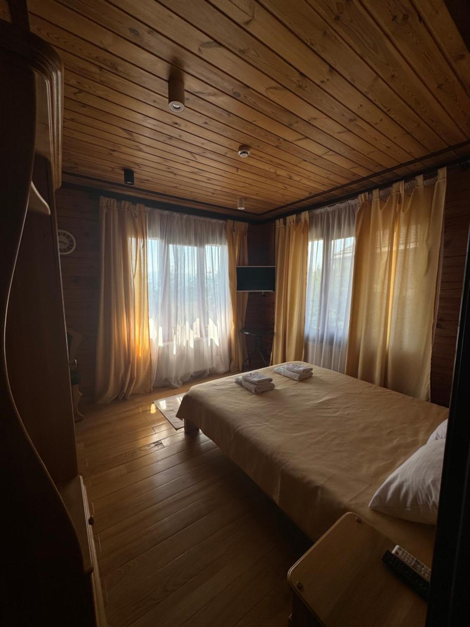 Golden Nest Διαμέρισμα Yablunytsya Εξωτερικό φωτογραφία